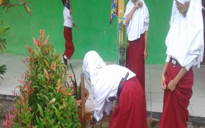 Kegiatan Jum'at Bersih